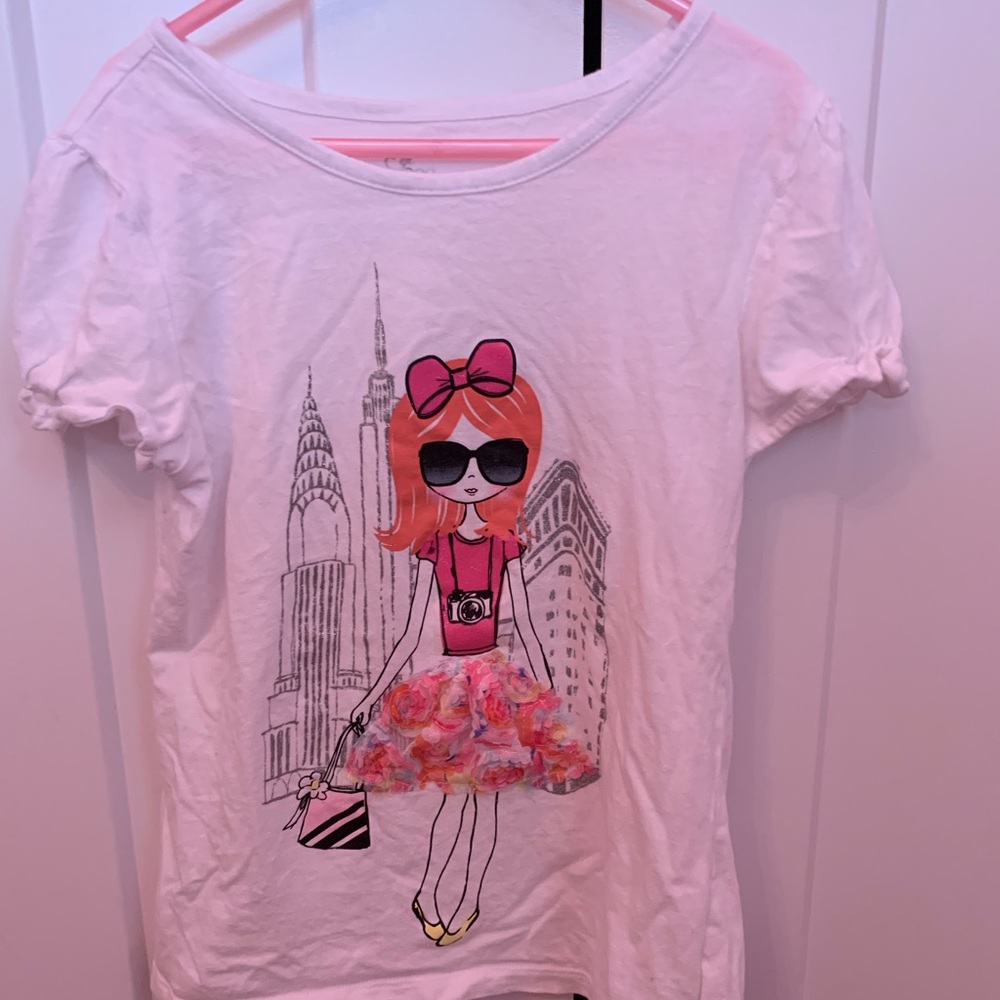 🌸 2/6$ Tee Shirt Girls L